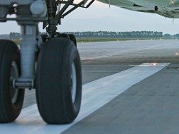 Два самолета из-за поломок вернулись в аэропорт Якутска