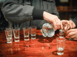В Якутске  тоже очень много алкогольного контрафакта - источник
