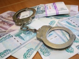 В Якутии мужчина пытался дать взятку сотруднику ГИБДД