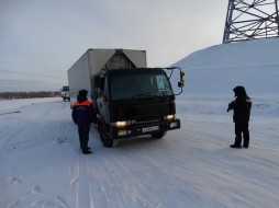 В Усть-Майском районе открыта ледовая  переправа муниципального значения