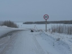 В Якутии открыто движение для автотранспорта на участках автодороги "Умнас" 