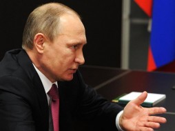 "Прямая линия" с президентом Путиным перенесена на поздний срок  