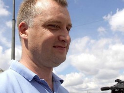 Навальный - борец с коррупцией или националист?