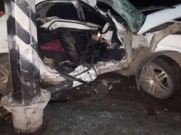 В Якутии в ДТП серьезно пострадали две пьяные девушки