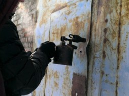 В Якутске группа молодых людей промышляла кражами из гаражей