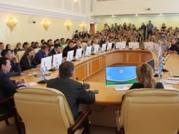 В правительстве Якутии состоялся диалог с инициативной группой микрорайона "Северный"