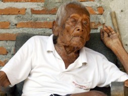 "Самый старый человек в мире" умер в Индонезии в 146 лет