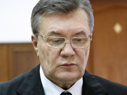 Интерпол удалил сообщение о розыске экс-президента Украины Виктора Януковича и его сына Александра