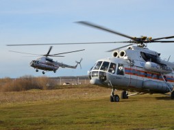 На тушении лесных пожаров в Якутии продолжает работать авиация МЧС России