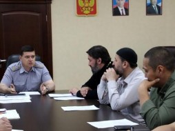 Представители традиционных религий будут проводить с осужденными Якутии разъяснительные беседы и лекции