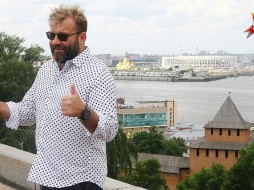 Михаил Пореченков посоветовал учиться снимать кино у Якутии 