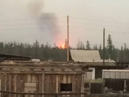 В селе Модут в Якутии из-за лесных пожаров объявлена мобилизация