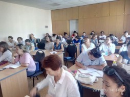 В Якутске учителям провели уроки трезвости