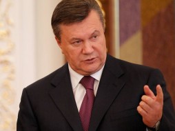 Януковичу предъявлено обвинение в захвате власти в 2010 году