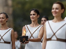 В Греции зажгли олимпийский огонь зимних Игр-2018  