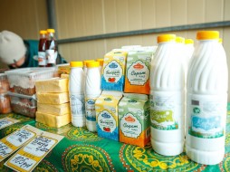 В пригороде Якутска открылся рынок сельхозпродукции местных товаропроизводителей