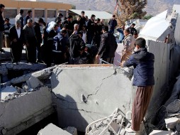 При землетрясении в Иране погибли 350 человек 