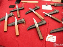 Доцент СВФУ Николай Бурцев запатентовал якутский нож