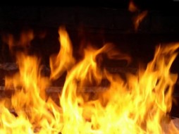 В Якутске на Хатынг-Юряхе сгорела частная баня 