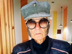 72-летний модный дед из Челябинска взорвал сеть своей красивой старостью