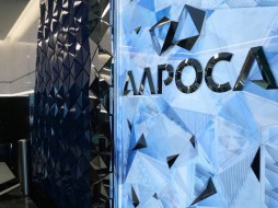 АЛРОСА заключила 67 долгосрочных соглашений на поставку алмазов 