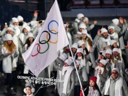 СМИ: МОК изменил позицию по возврату России флага до закрытия Олимпиады
