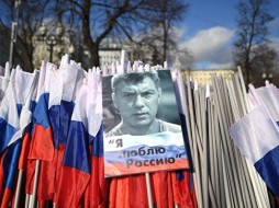 Марш памяти Бориса Немцова прошел в столице без эксцессов 