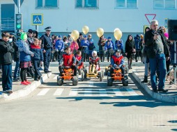 В Якутске открылся школьный автогородок
