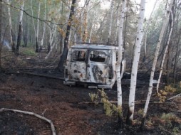 В Нюрбинском районе Якутии загорелся автомобиль. Погиб мужчина