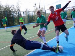 Энергетики в Якутске провели для юных футболистов свой чемпионат