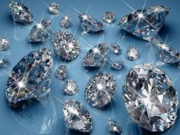 АЛРОСА представит на аукционе в Израиле более ста алмазов специальных размеров