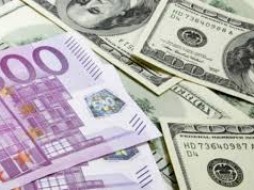 Минфин скупает доллары и евро: что будет с курсом рубля и надо ли запасаться валютой