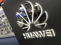 Huawei лишится Android из-за Трампа