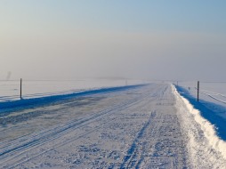 В Якутии официально открыта ледовая переправа Хатассы - Павловск