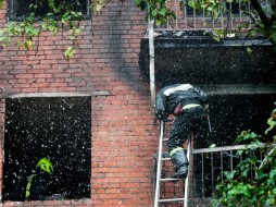 При взрыве газа в доме на западе Москвы пострадали четыре человека