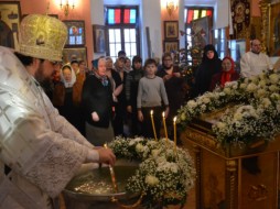 В Якутии на Крещение рекомендуют приносить на освящение свою воду