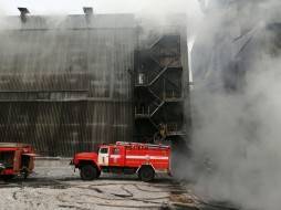 В Нерюнгри произошел крупный пожар