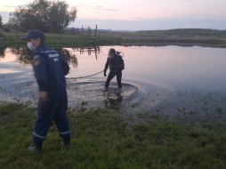 В Якутии на несанкционированном пляже утонули два подростка 