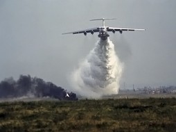 Президент  РФ поручил усилить авиагруппировку минобороны на тушении пожаров в Якутии