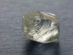 Севералмаз добыл самый большой в своей истории ювелирный алмаз