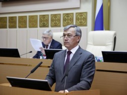 В Якутии установили запрет на замещение муниципальных должностей для лиц с иностранным гражданством