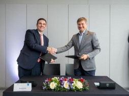 AWDC и АЛРОСА продлили соглашение о сотрудничестве