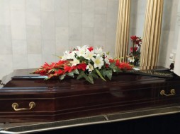 Похороны станут госуслугой, а ритуальные агентства внесут в государственный реестр 