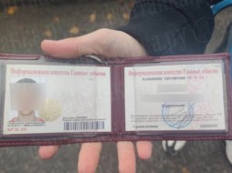 В Петербурге задержали школьника, выдавшего себя за контролера на транспорте и журналиста
