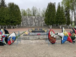 Память воинов-якутян почтили в поселке Зендиково Московской области 