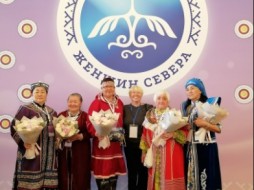 Якутяне участвуют в Первом Форуме женщин Севера в Санкт-Петербурге