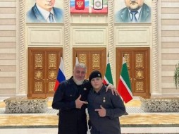 Сыну Кадырова Адаму присвоили звание Героя Чечни