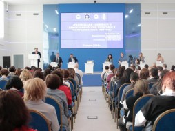 ​В Якутии проводится форум трудящихся женщин