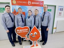 В Якутске молодые сотрудники УФСИН сдали кровь