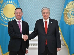 Глава Якутии встретился с президентом Республики Казахстан